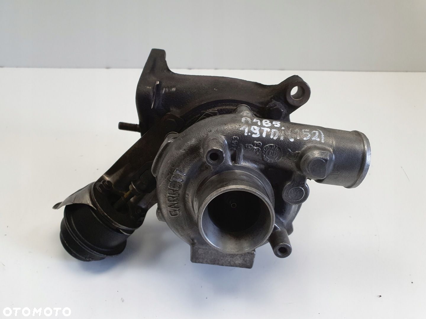 Audi A4 B5 1.9 TDI TURBOSPRĘŻARKA turbo 028145702C - 1