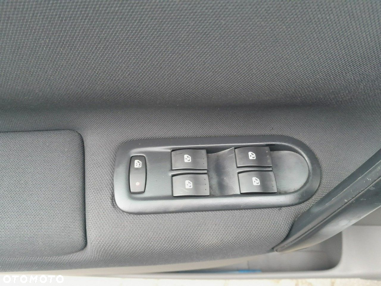 Renault Scenic 1.6 16V Authentique - 16