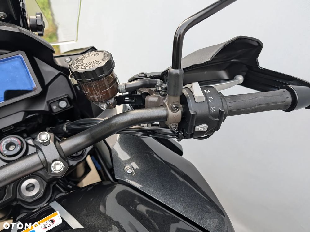 Kawasaki Versys 1000 - 40