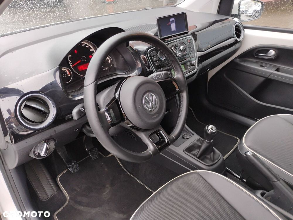 Volkswagen up! 1.0 high - 13