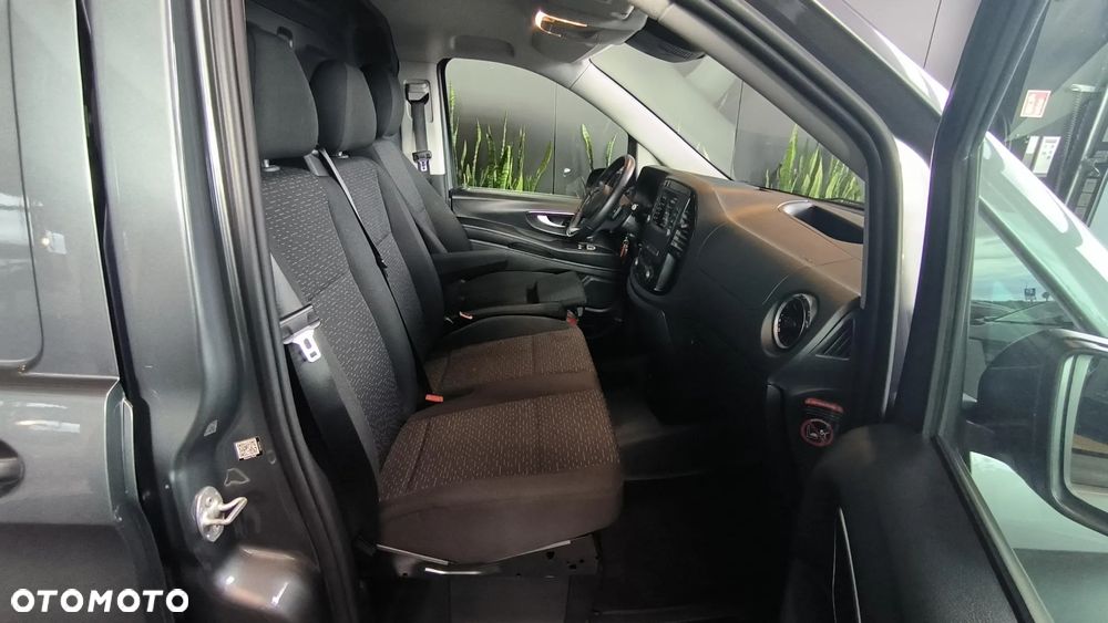 Mercedes-Benz eVito - 13