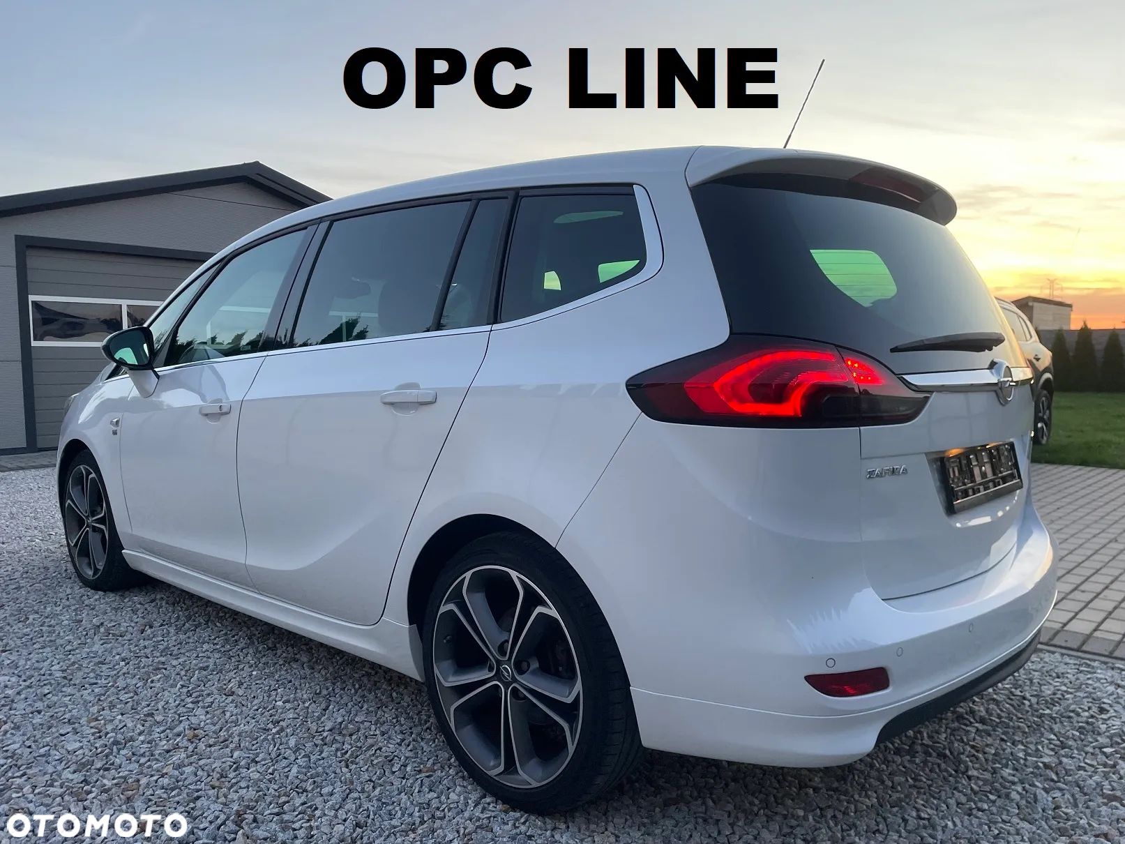 Opel Zafira - 1