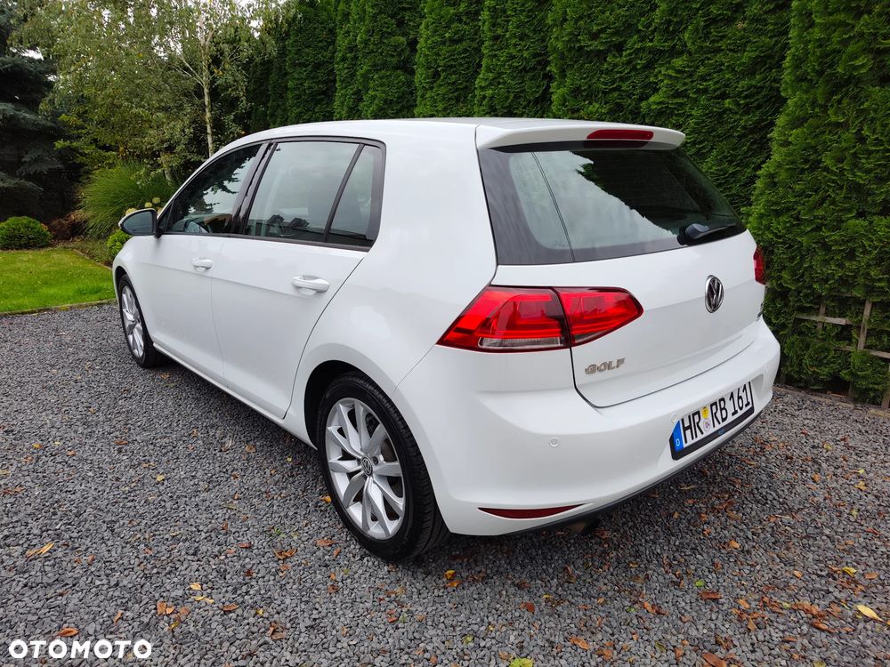 Volkswagen Golf - 17