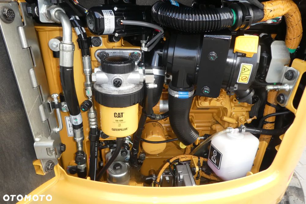 Caterpillar 301,8 KLIMATYZACJA - 11