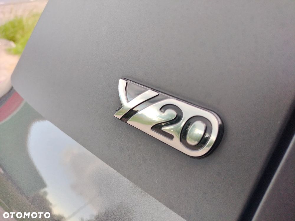 Toyota Yaris 1.5 20th Anniversary - 25