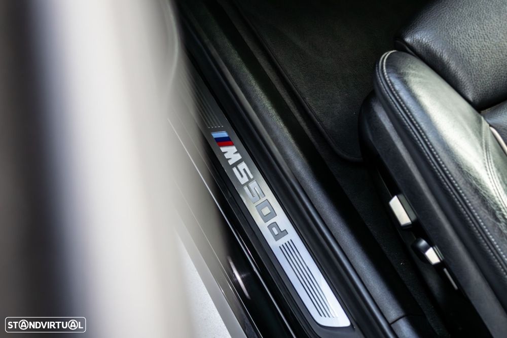 BMW M550d xDrive Auto - 30