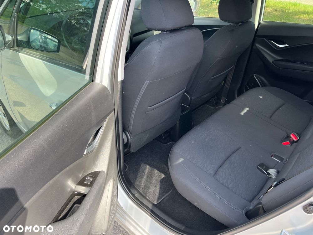Hyundai ix20 1.6 Comfort - 11