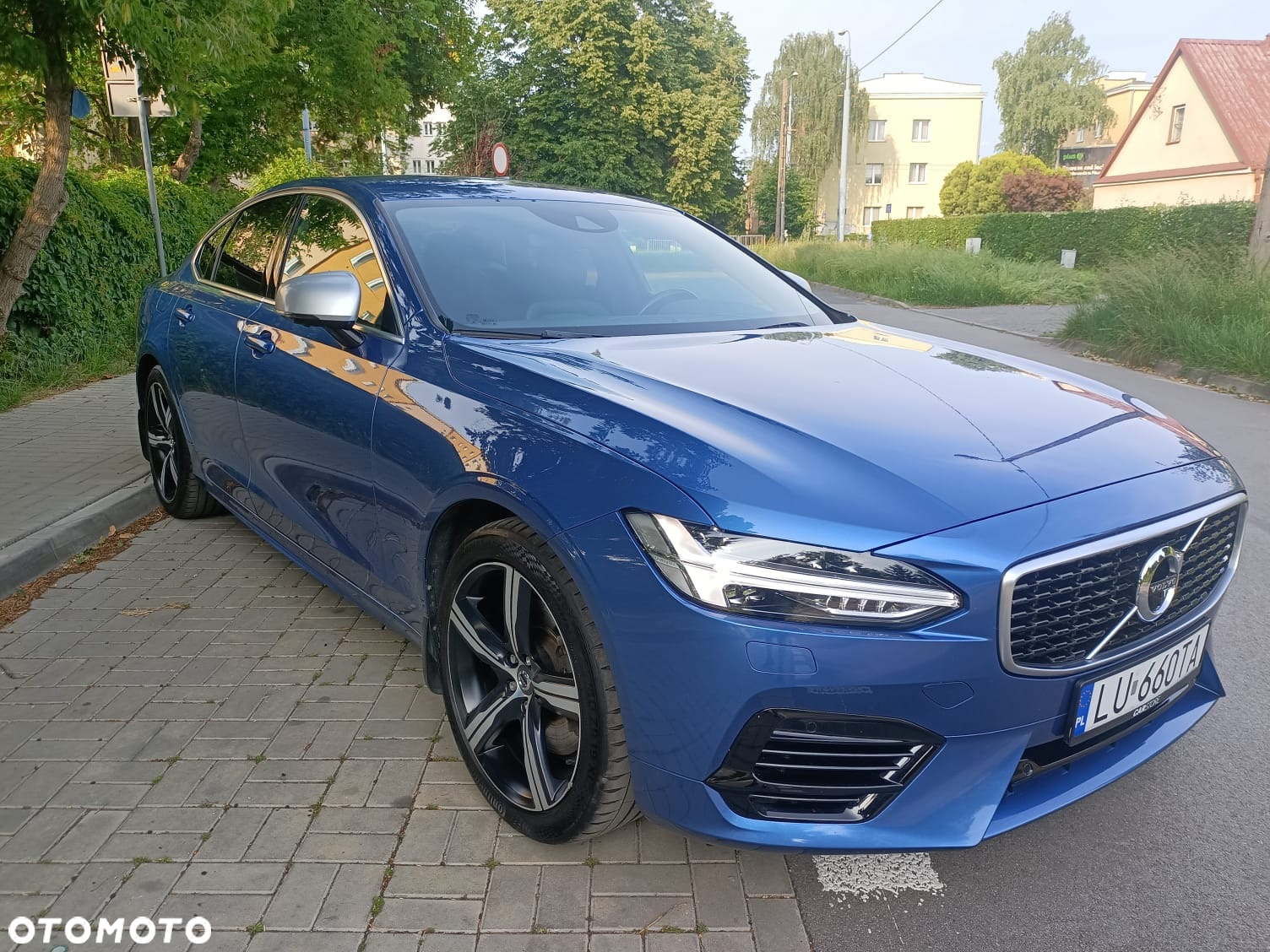 Volvo S90 T8 AWD Plug-In Hybrid R-Design - 7
