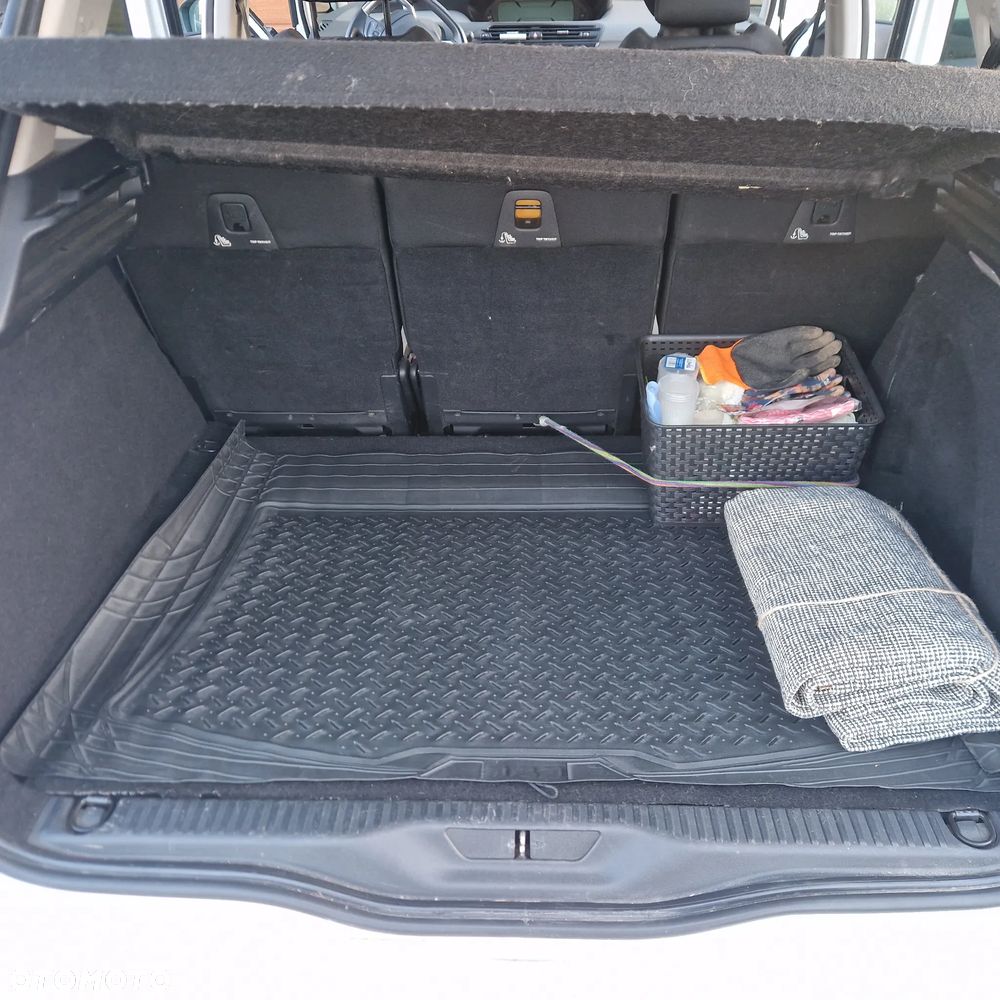 Citroën C4 Picasso 1.6 e-HDi Intensive - 12