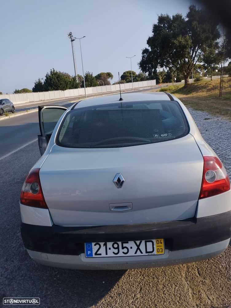 Renault Mégane 1.5 dCi Dynamique - 3