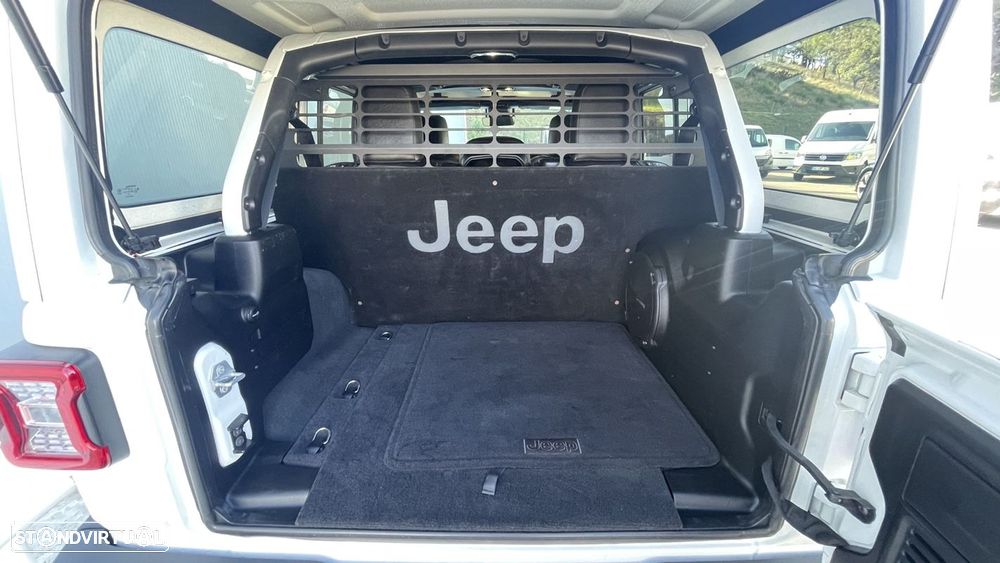 Jeep Wrangler Unlimited 2.2 CRD Night Eagle AT - 14