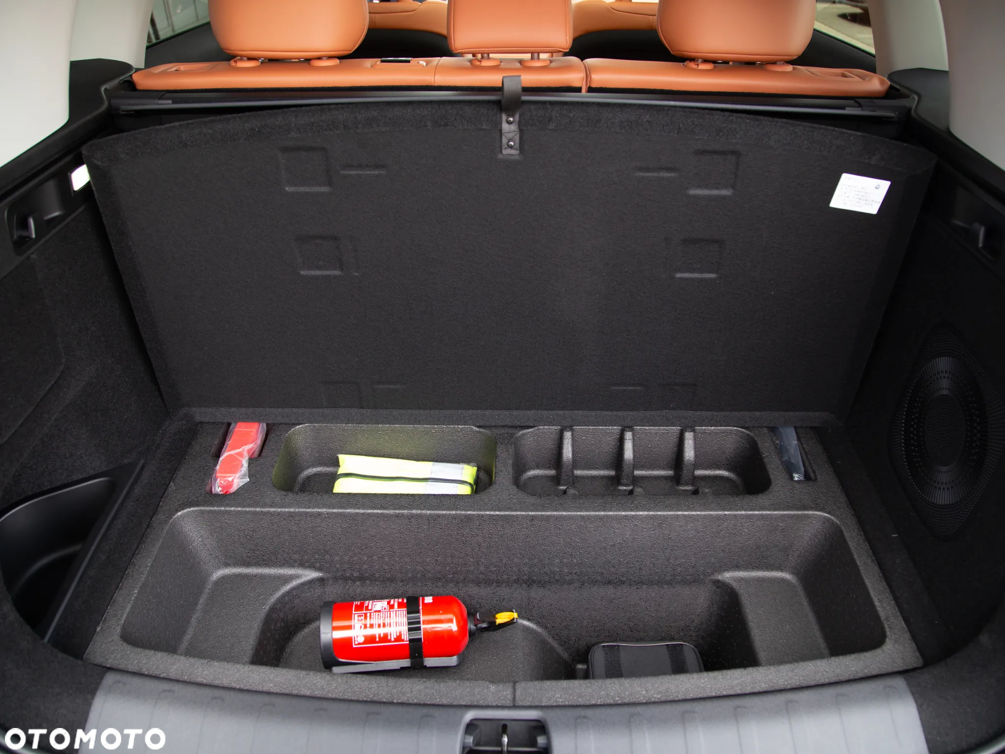 Leapmotor C10 69.9 kWh Design - 26
