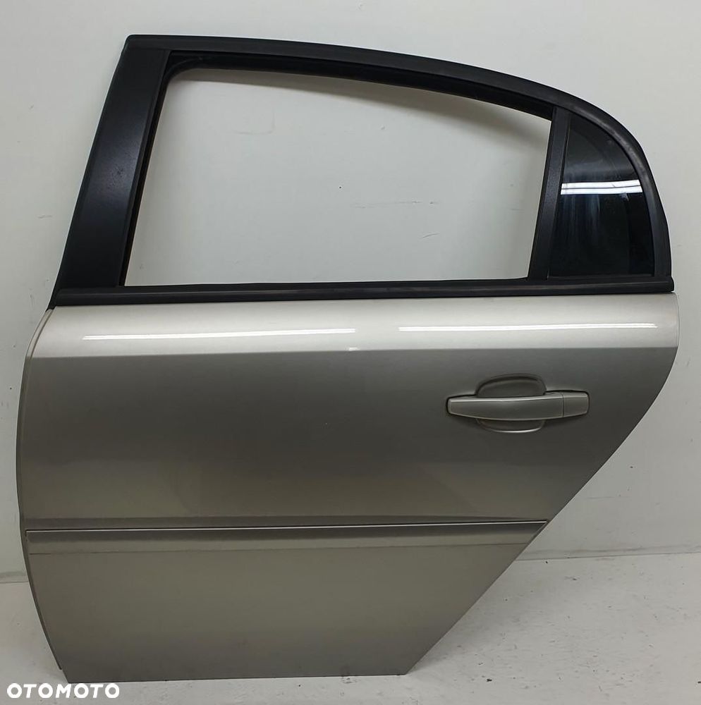 DRZWI LEWY TYŁ TYLNE Z158 OPEL VECTRA C SEDAN - 1