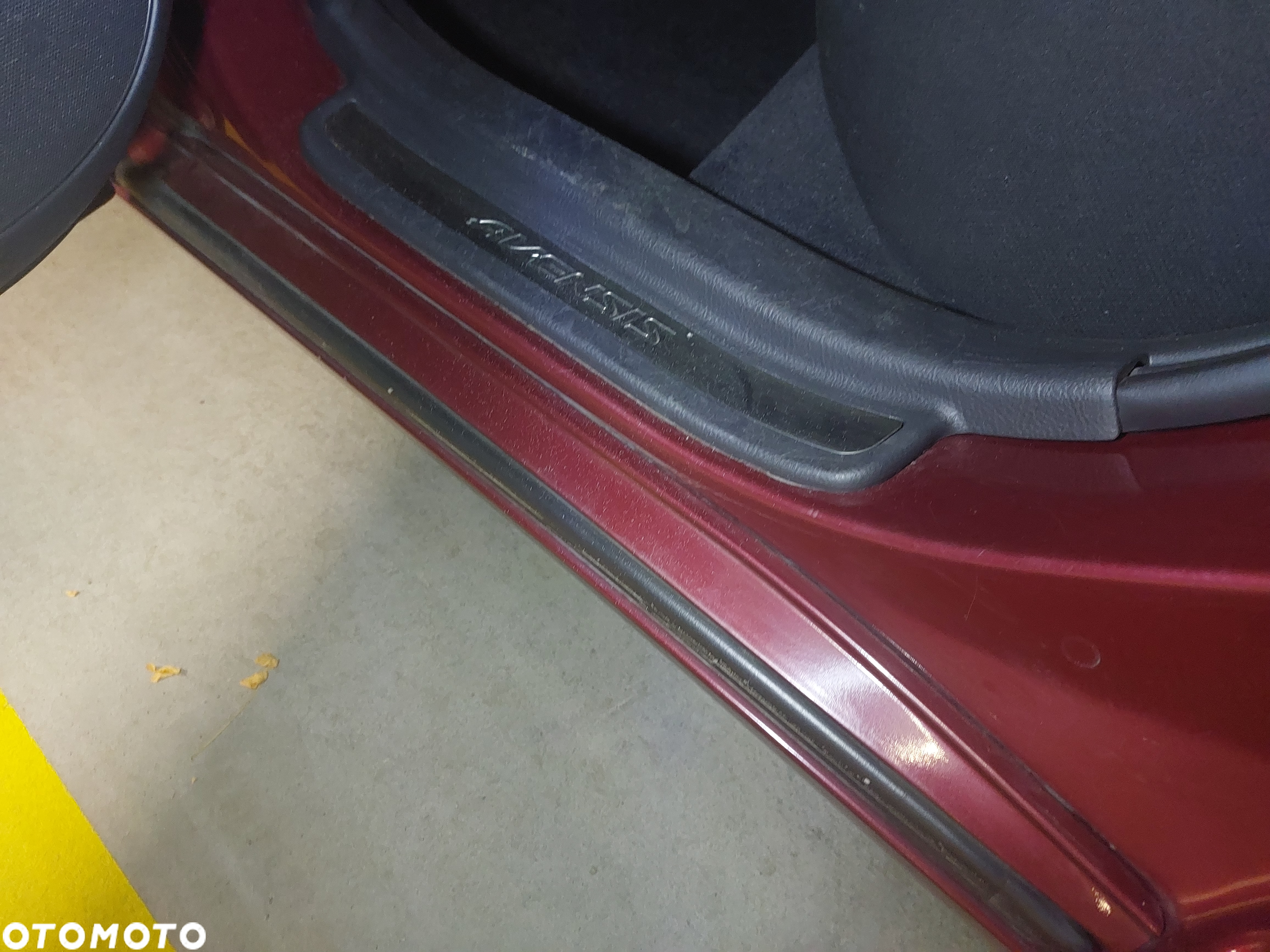 Toyota Avensis - 21