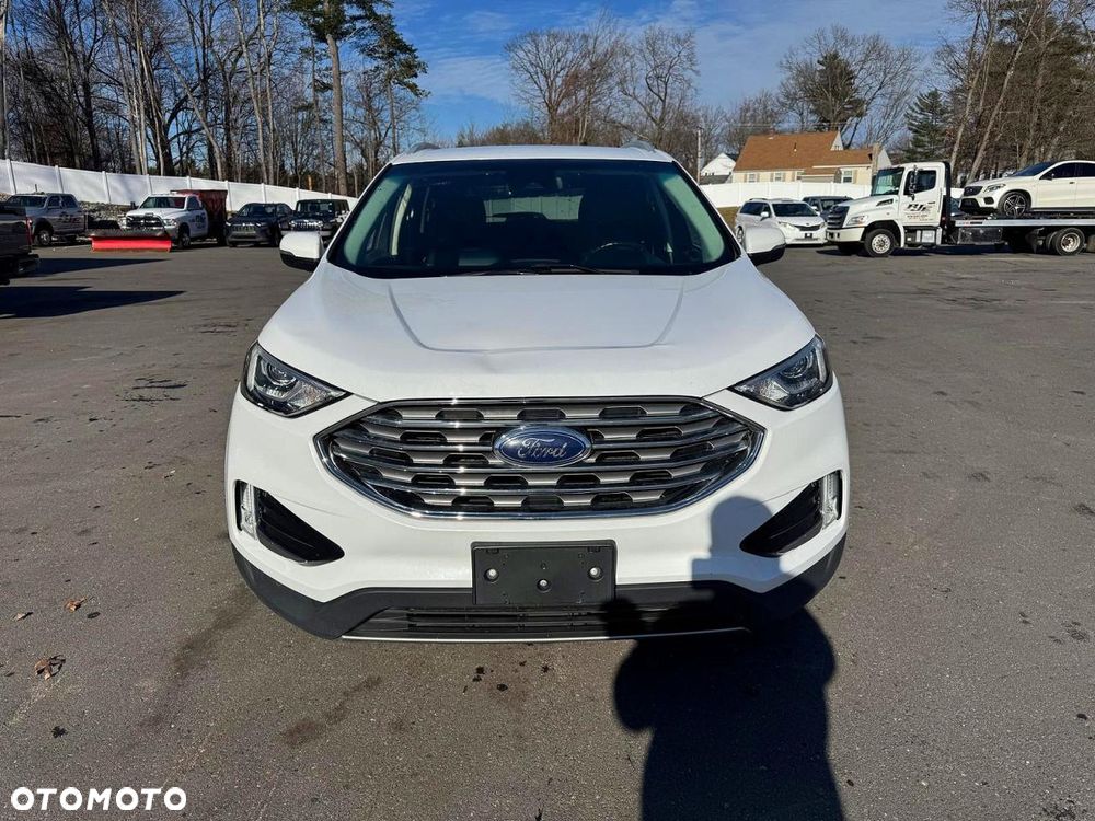 Ford Edge - 5
