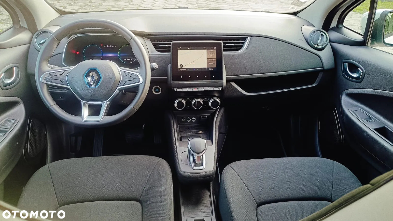 Renault Zoe - 13