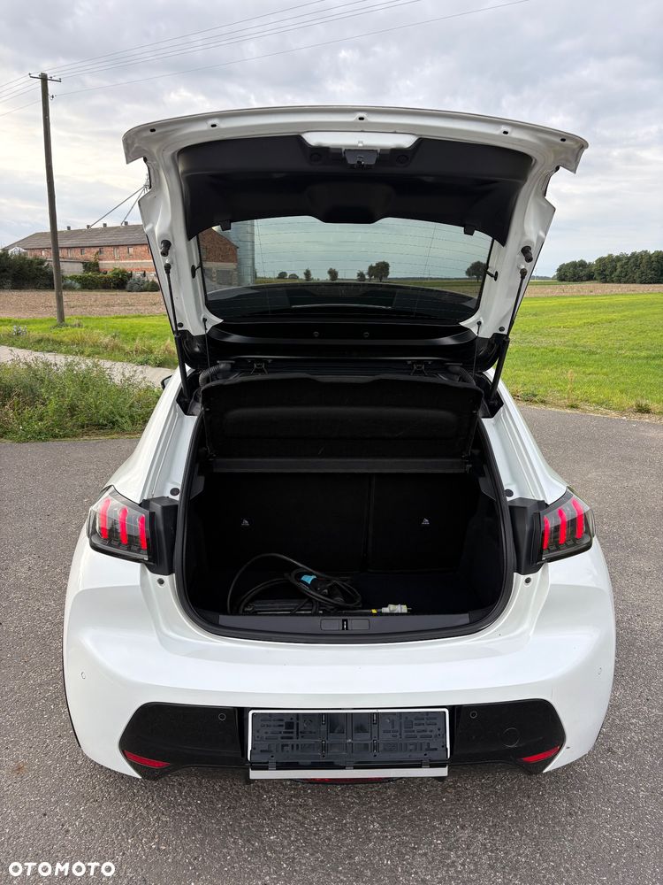 Peugeot 208 GT - 10