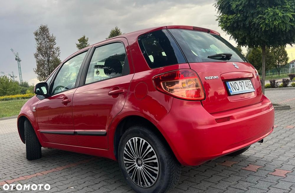 Suzuki SX4 - 15
