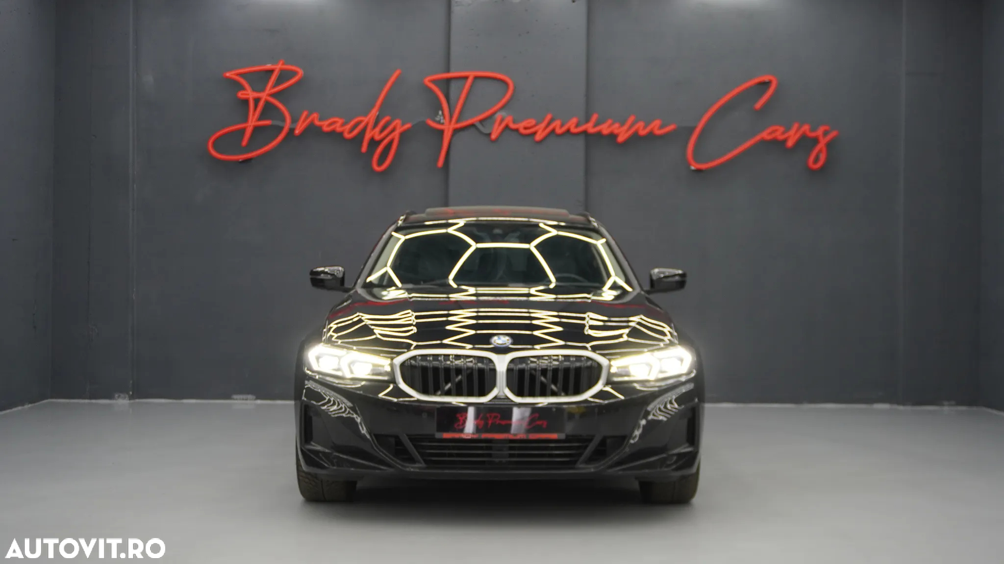 BMW Seria 3 320e Touring Aut. - 17