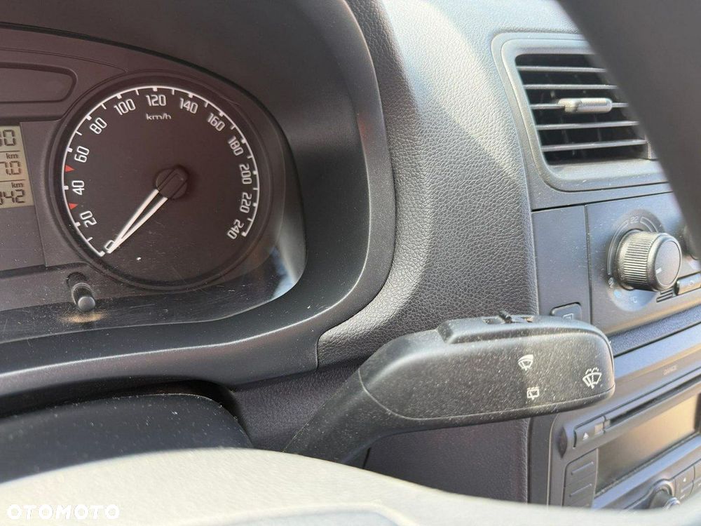 Skoda Fabia - 18