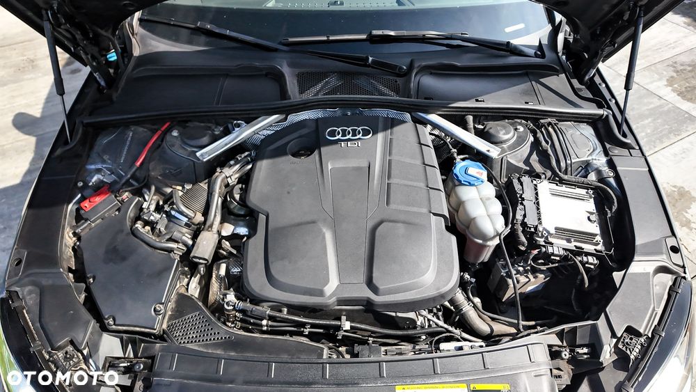 Audi A4 Avant 2.0 TDI design - 22