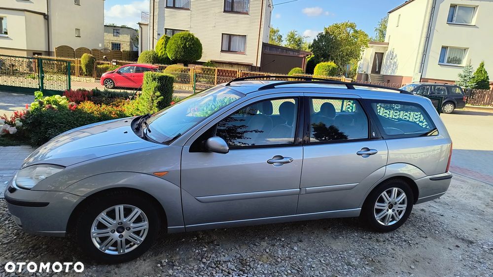 Ford Focus - 1
