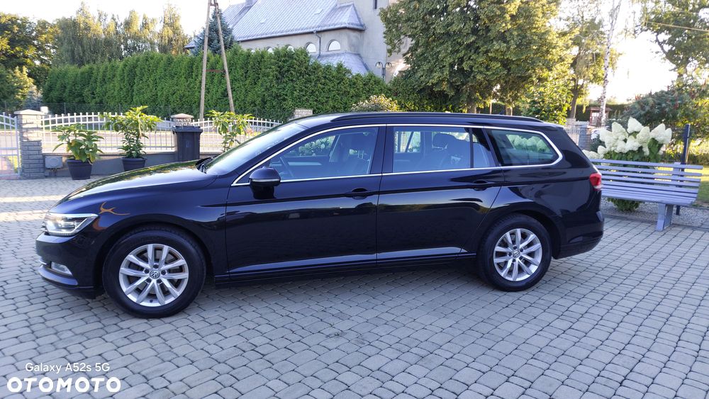 Volkswagen Passat 2.0 TDI SCR Comfortline - 14