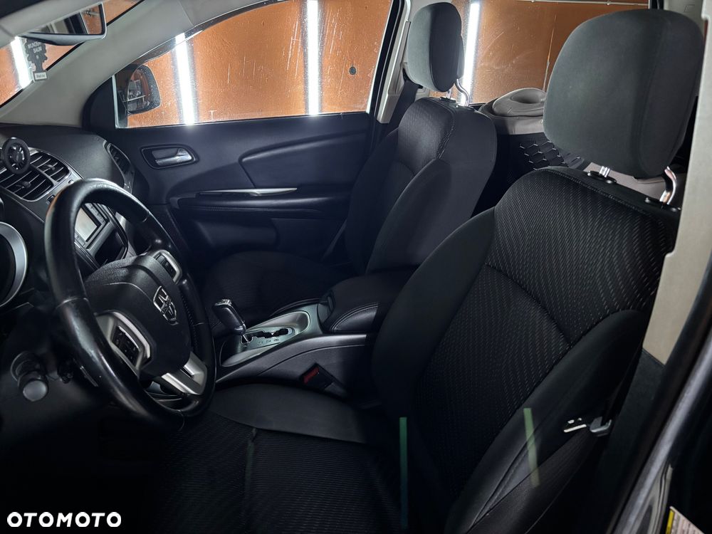 Dodge Journey - 28