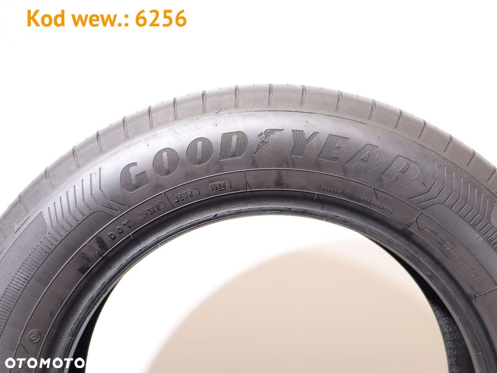 Goodyear Efficientgrip Performance - 205/60 R16 - 5