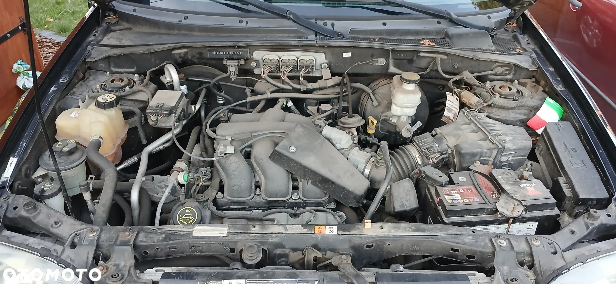 Ford Maverick 3.0 V6 Limited - 25
