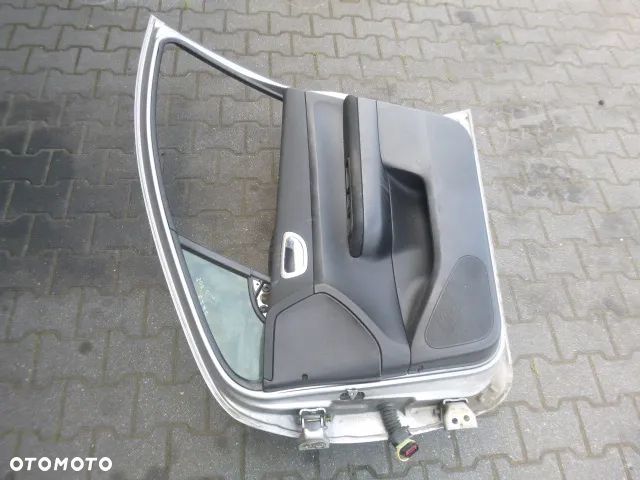DRZWI PRAWY PRZÓD PRAWE PRZEDNIE KOMPLETNE PEUGEOT 307 01-05 KOLOR EZAC - 24