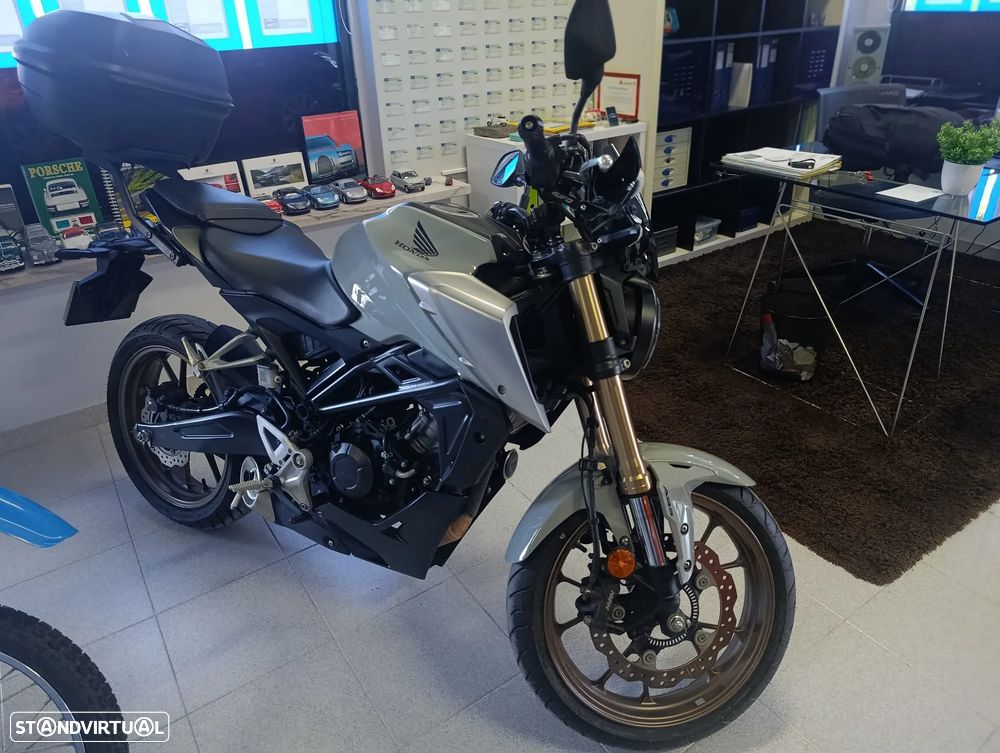 Honda CB CB125 - 1