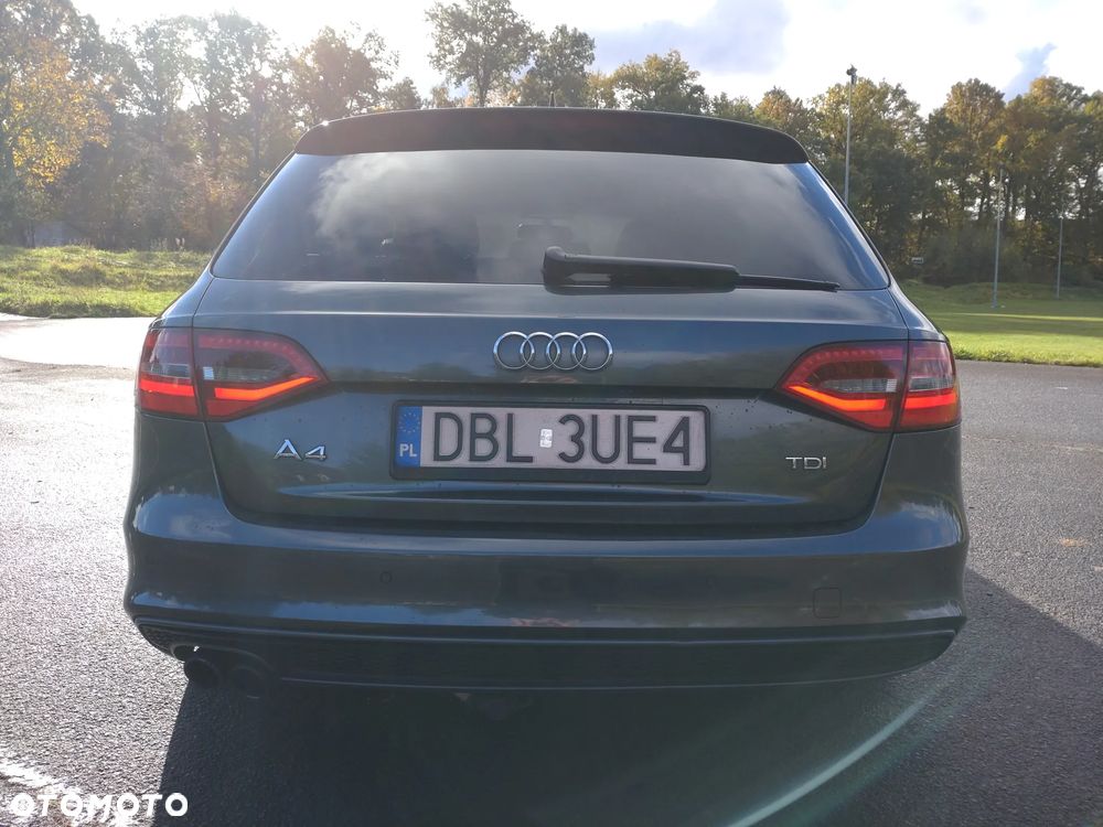 Audi A4 Avant 2.0 TDI - 7