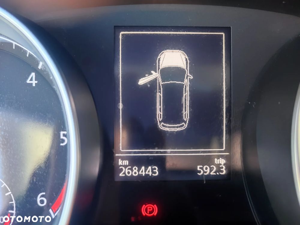 Volkswagen Golf 1.6 TDI BlueMotion Trendline - 11