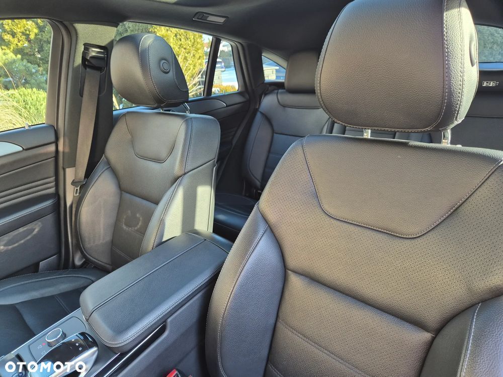 Mercedes-Benz GLE 350 d 4-Matic - 16