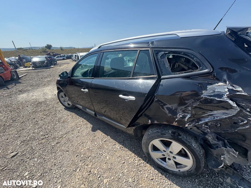 Dezmembram Renalut Megane 3 Break 1,9 dci 2011 - 2