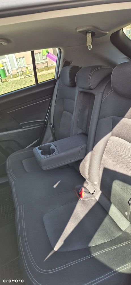 Kia Sportage 1.7 CRDI M 2WD - 10