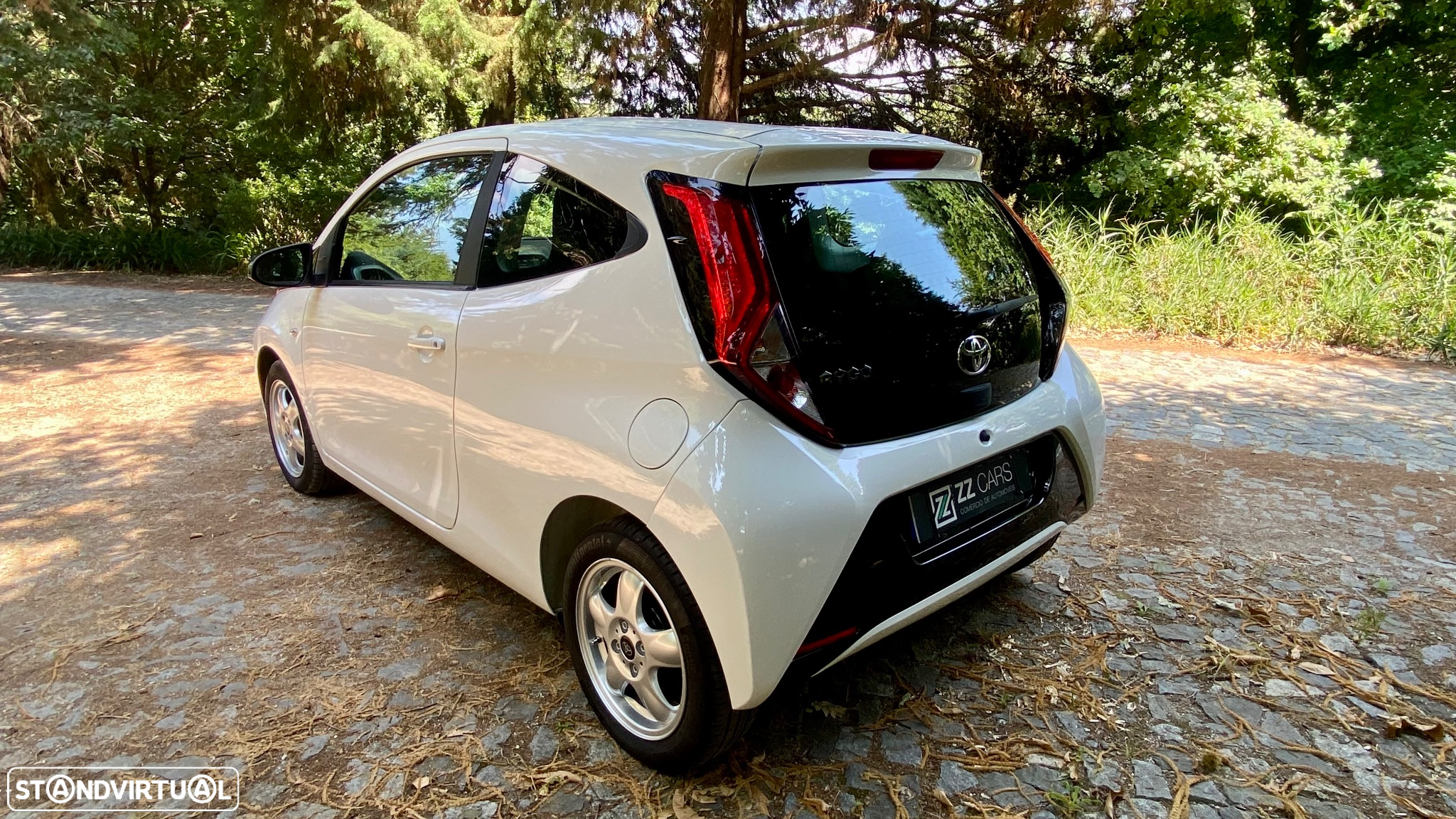 Toyota Aygo 1.0 X-Play Plus - 9
