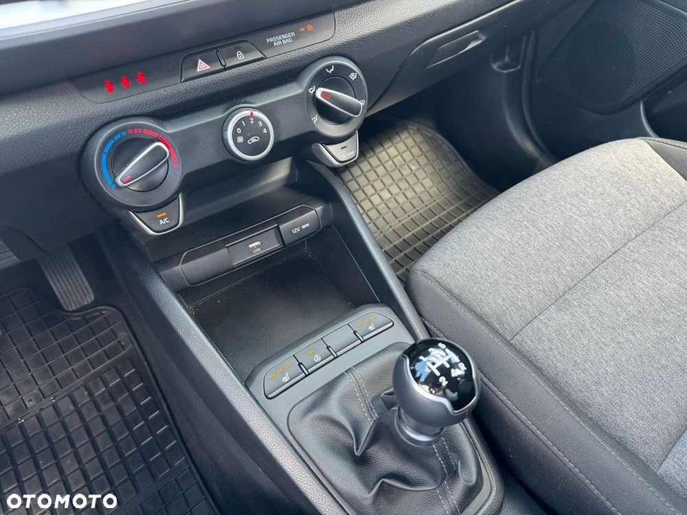 Kia Stonic 1.2 M - 15