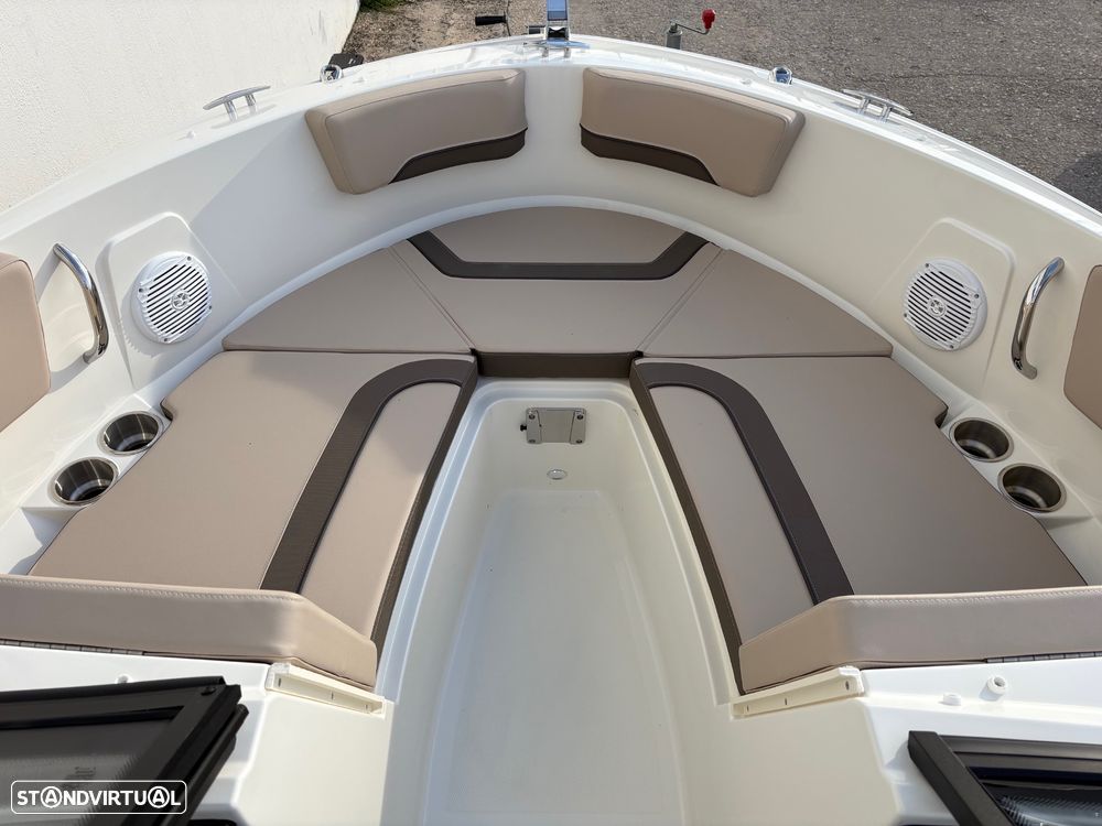 Bayliner V20 OB - 22