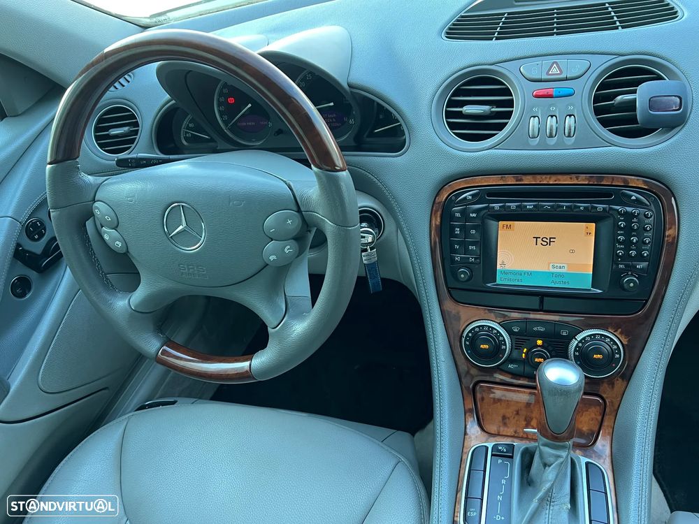 Mercedes-Benz SL 500 Standard - 14