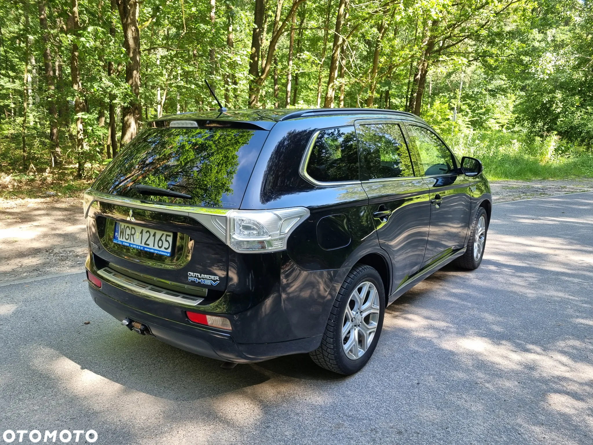 Mitsubishi Outlander PHEV Instyle NAVI + - 4