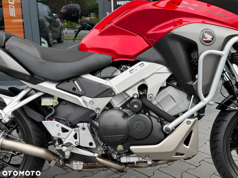 Honda VFR - 7