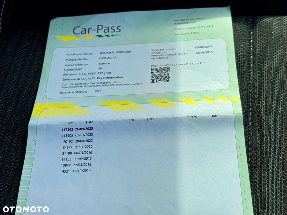 Opel Astra IV 1.4 T Cosmo - 38