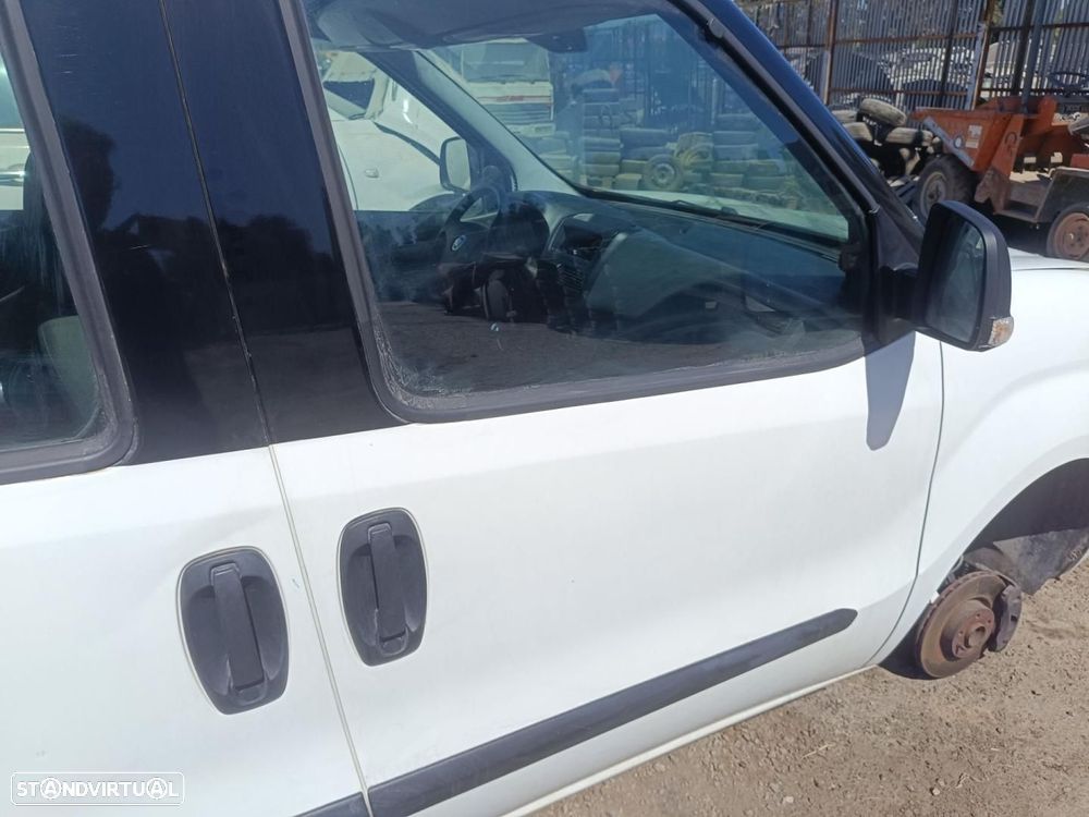 PORTA FRENTE DIREITA FIAT II DOBLÒ 152 - 1
