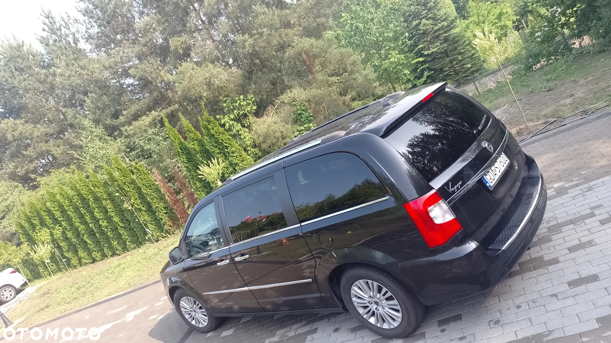 Lancia Voyager 3.6 Platinum - 7
