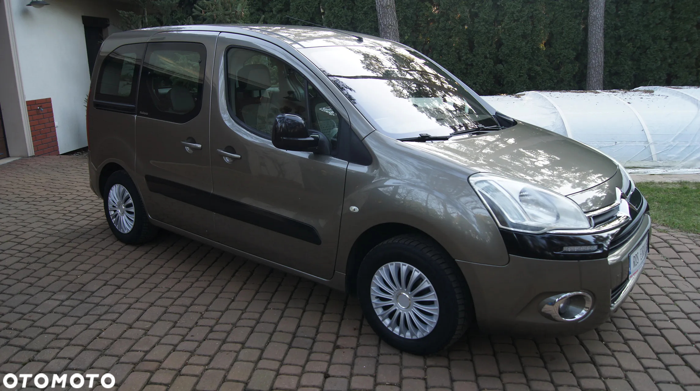 Citroën Berlingo Multispace HDi 115 FAP Selection - 4
