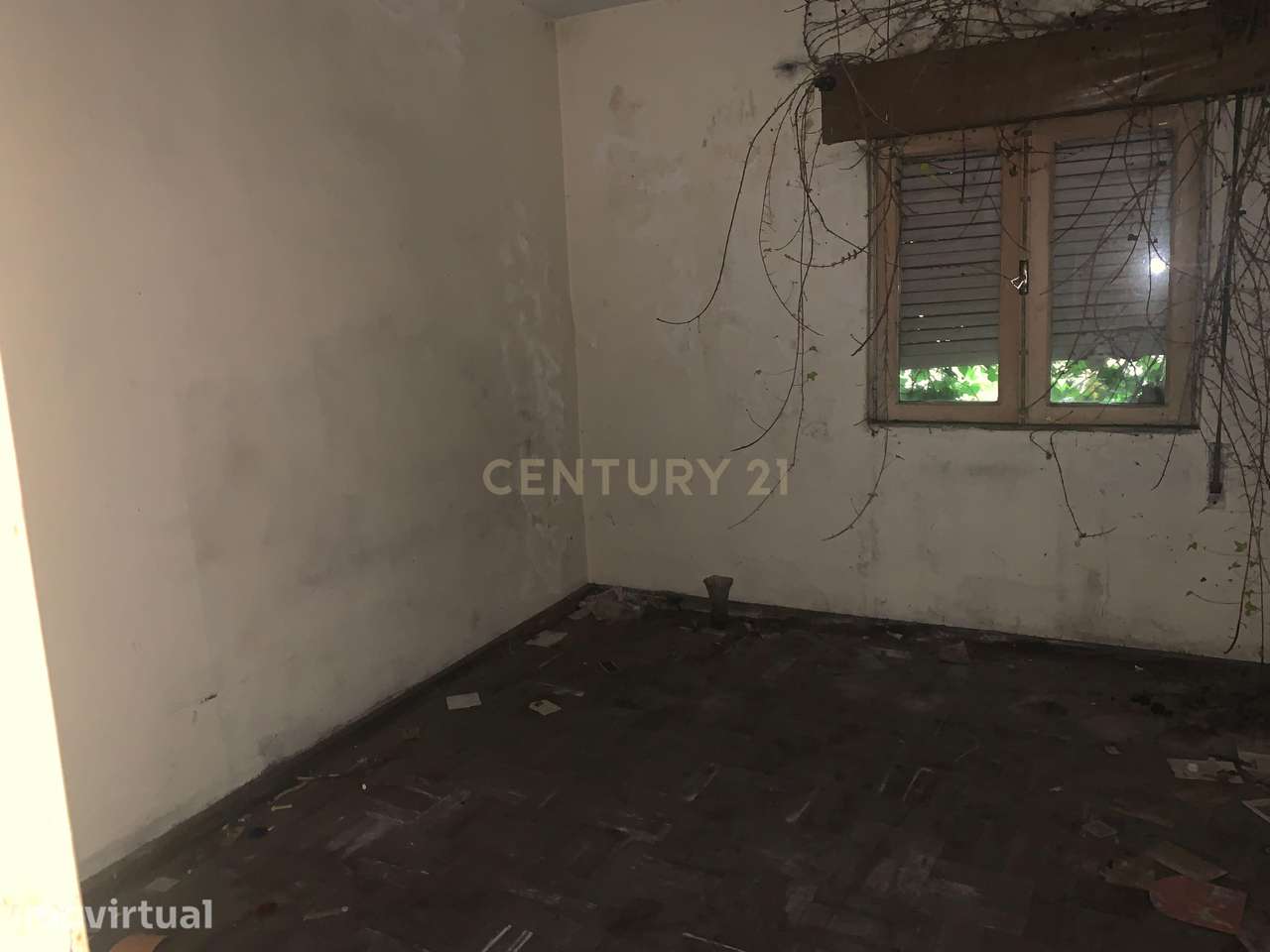 Moradia para Restauro em - Vila Nova de Famalicão com 2800m2 Tereno - Grande imagem: 3/17