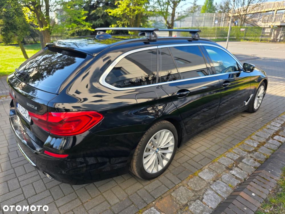 BMW Seria 5 520e Luxury Line - 14