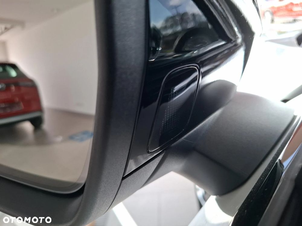 Volkswagen Tiguan - 15